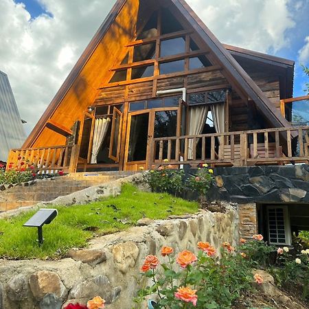 Ban Kaew Mo Ra Glamping & Restaurant Hotel Pang Mapha Exterior foto