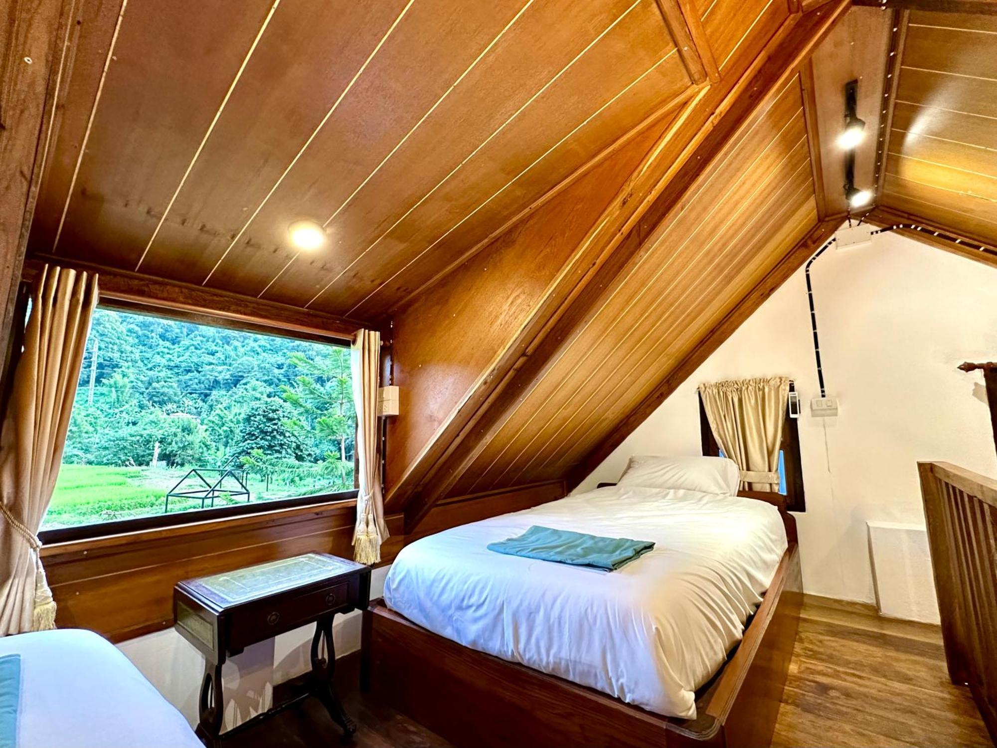 Ban Kaew Mo Ra Glamping & Restaurant Hotel Pang Mapha Exterior foto