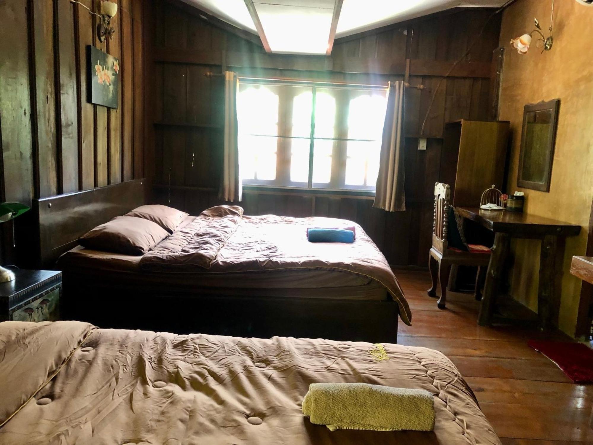 Ban Kaew Mo Ra Glamping & Restaurant Hotel Pang Mapha Exterior foto